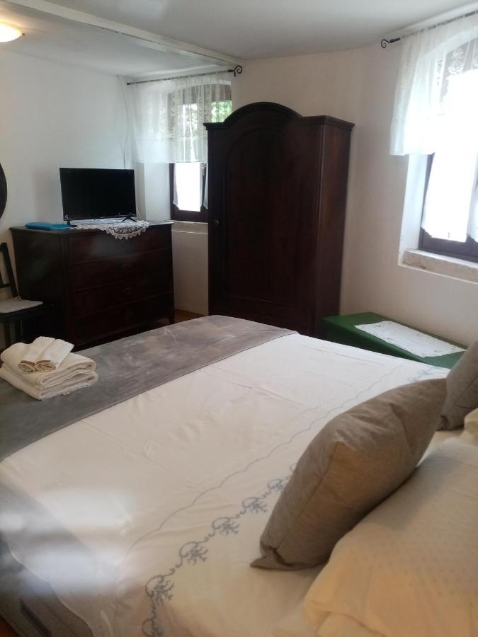 Rooms Serafin Motovun Ngoại thất bức ảnh