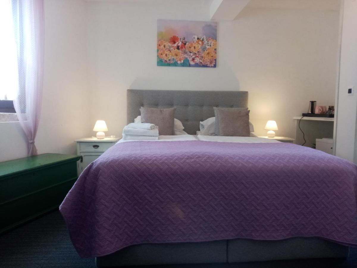 Rooms Serafin Motovun Ngoại thất bức ảnh